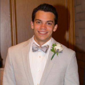 Meet your Posher, Adam